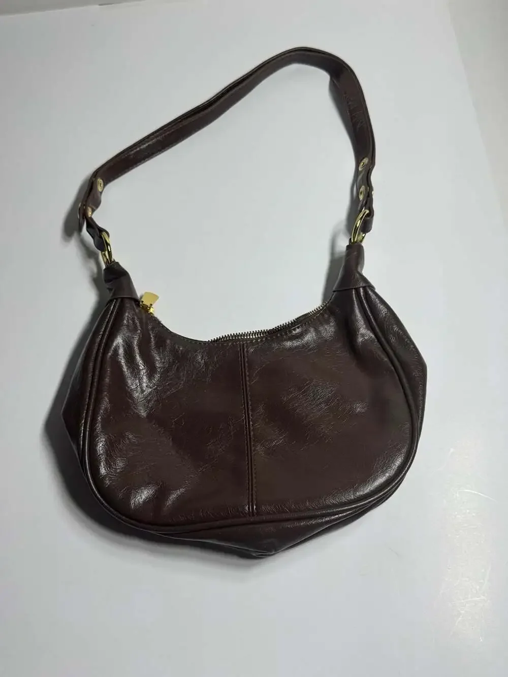 Stylish Women's Shoulder Bag Leather